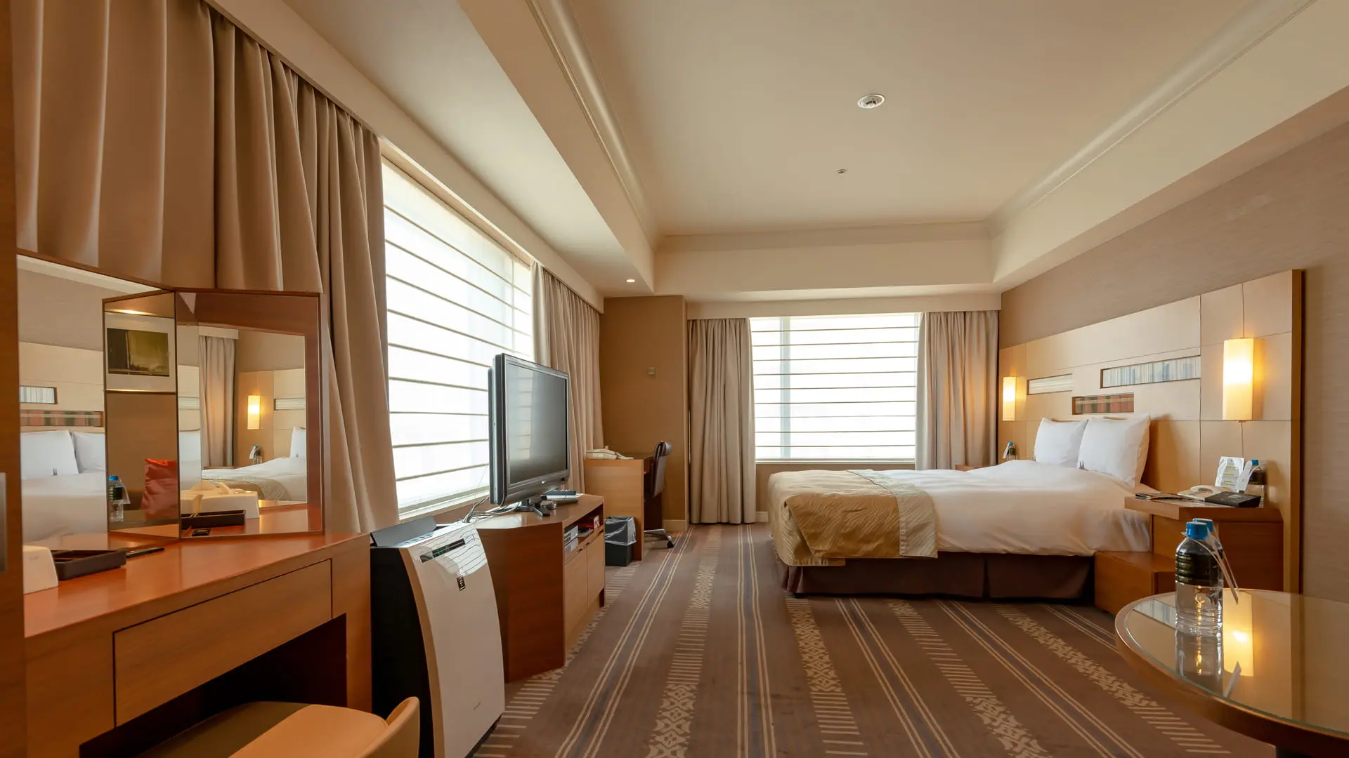 Hotel Okura Fukuoka – A Hotel in Fukuoka.Corner Deluxe Double04