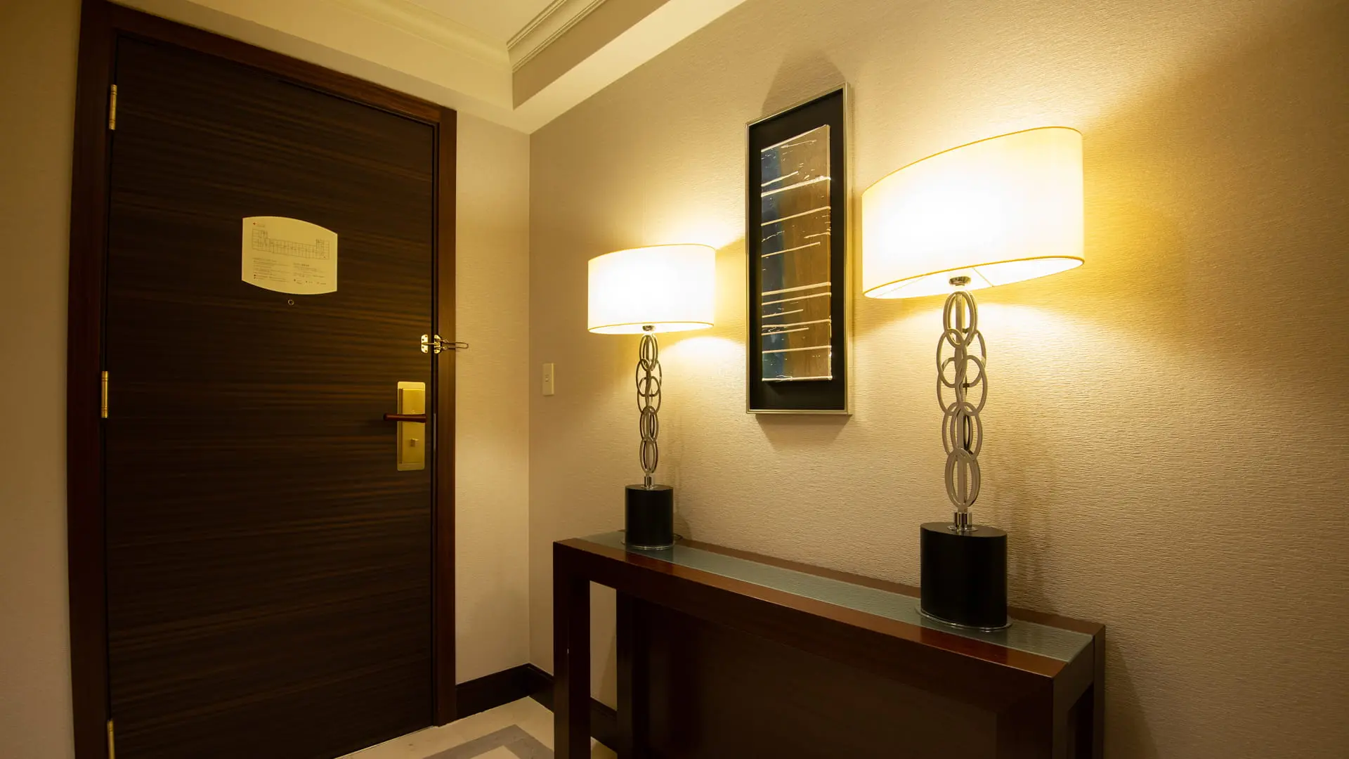 Hotel Okura Fukuoka – A Hotel in Fukuoka.Corner Suite11