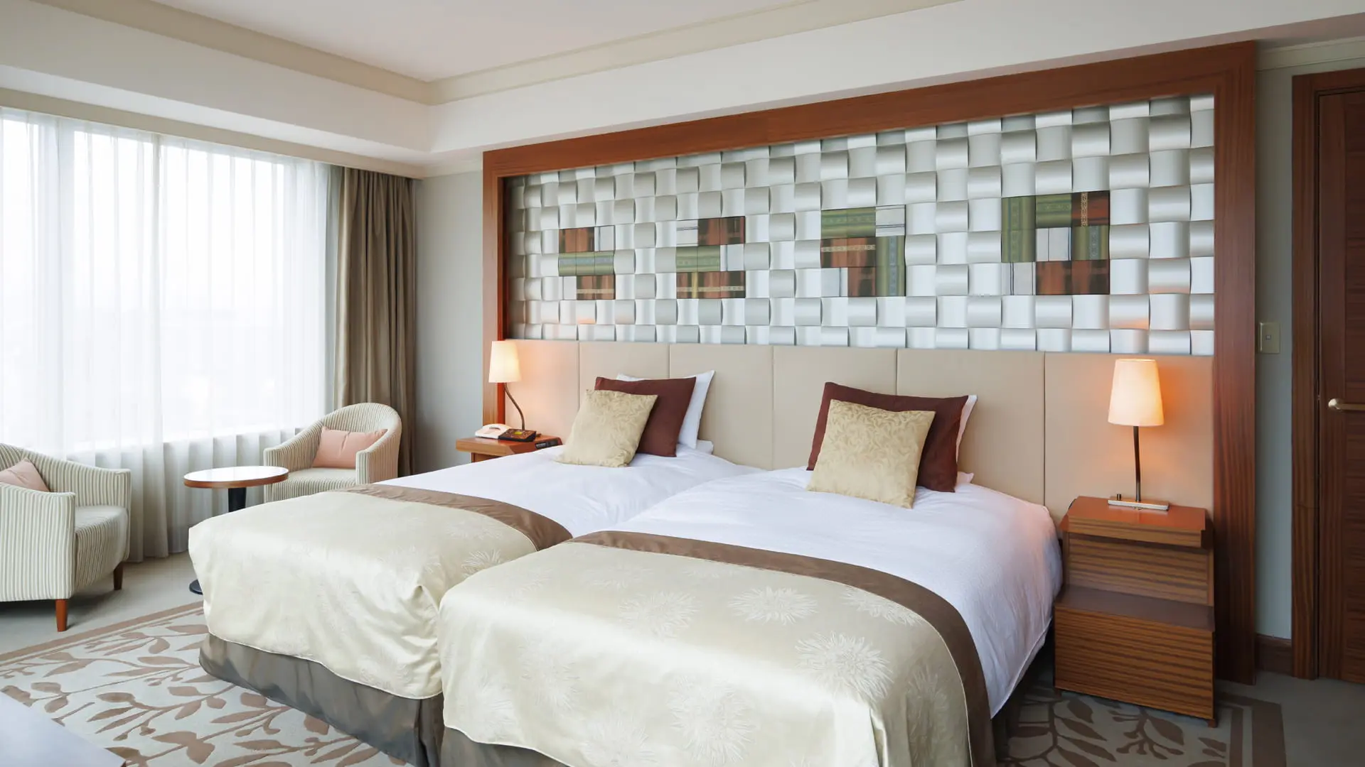 Hotel Okura Fukuoka – A Hotel in Fukuoka.Corner Suite12