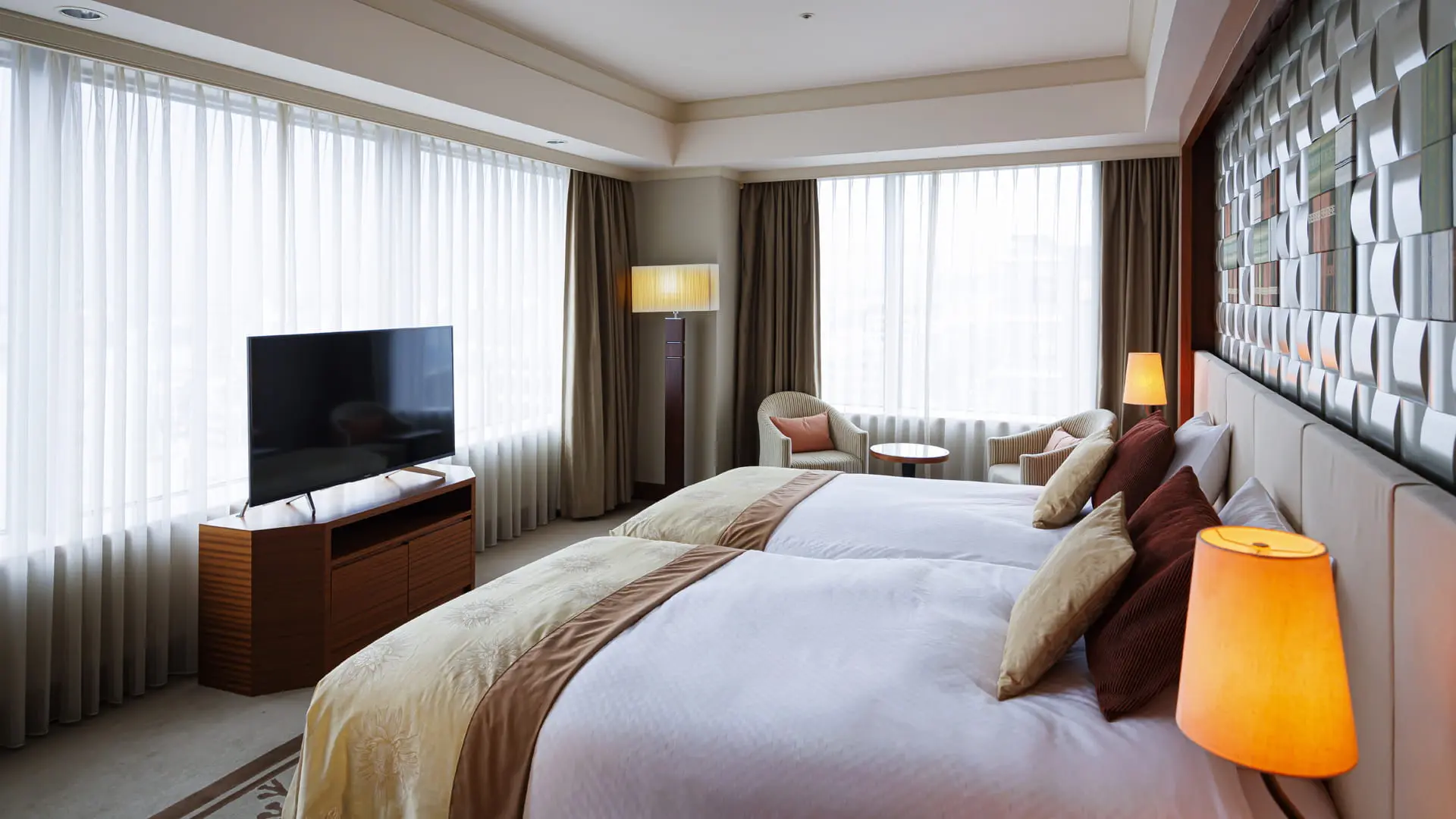 Hotel Okura Fukuoka – A Hotel in Fukuoka.Corner Suite13