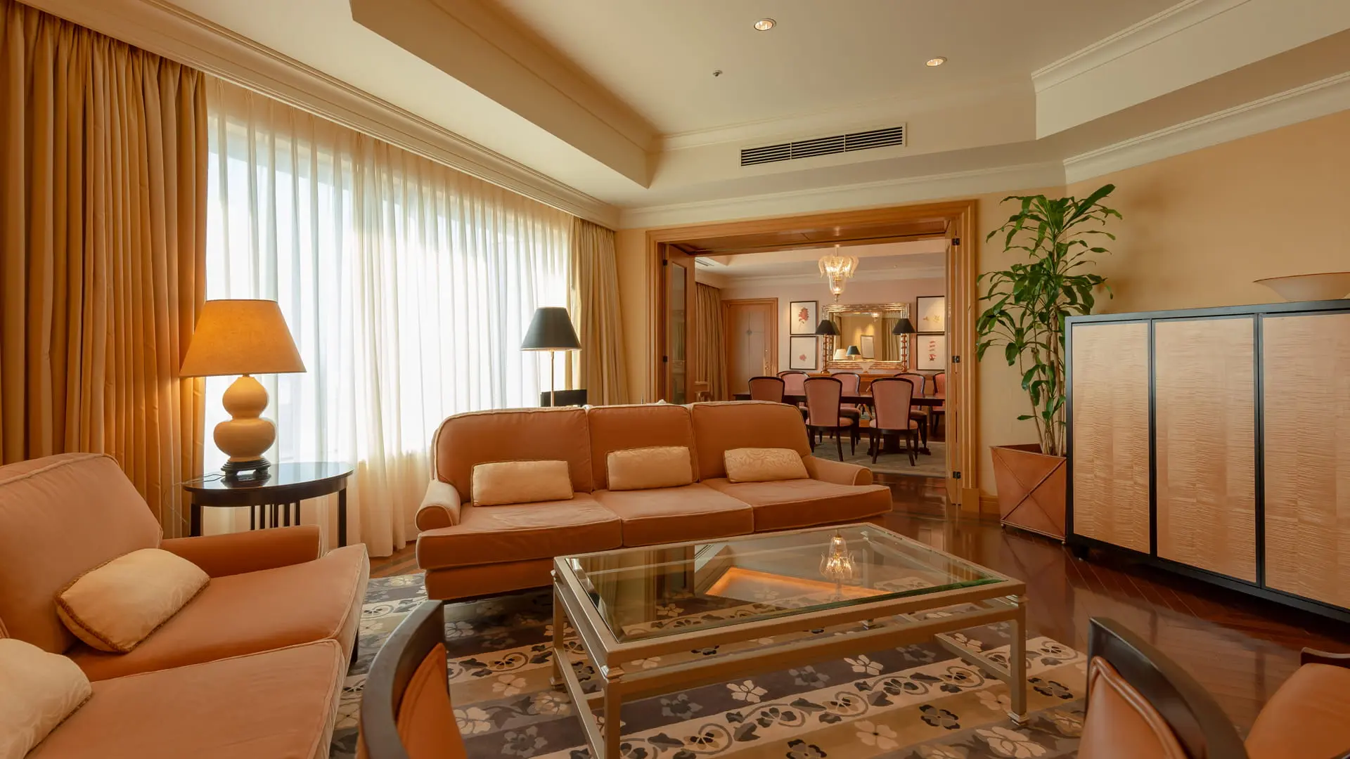 Hotel Okura Fukuoka – A Hotel in Fukuoka.Royal Suite06