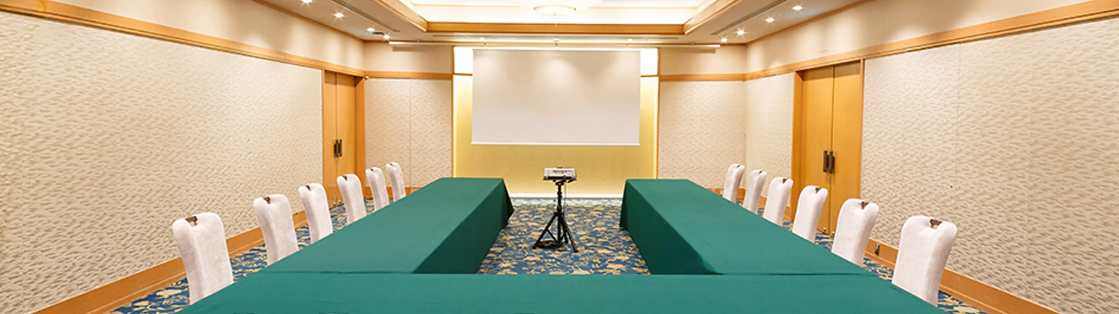 福岡の宴会場・福岡の会議場は飛鳥