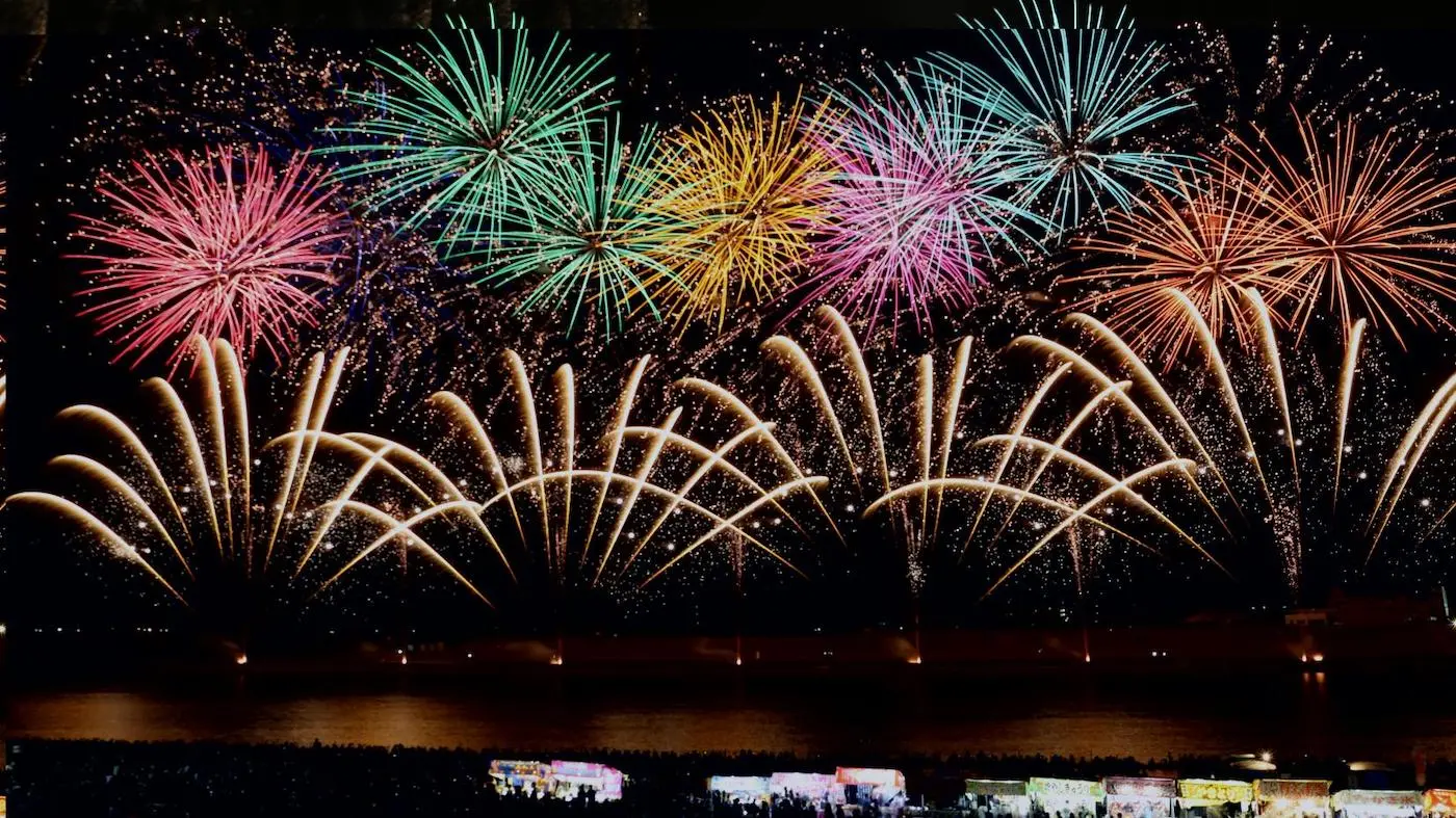 ホテルオークラ福岡 イベント 筑後花火大会