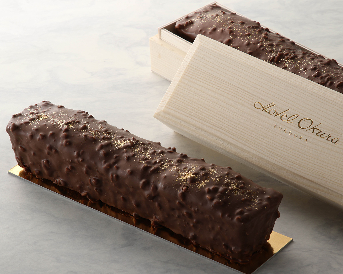 福岡のホテルスイーツは、ホテルオークラ福岡のペストリーブティック チョコレートのパウンドケーキ画像