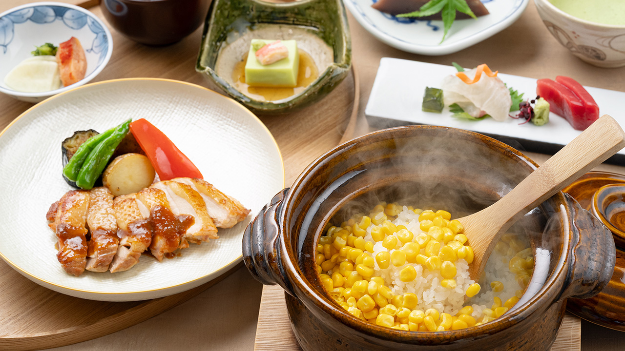 福岡の日本料理は、ホテルオークラ福岡の和食堂山里　選べるメインと釜炊き御飯膳画像