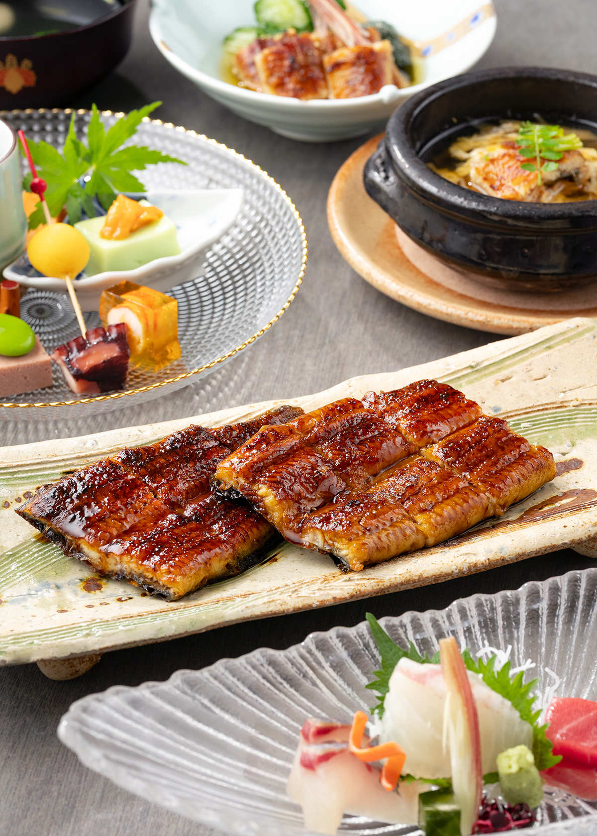 福岡の日本料理は、ホテルオークラ福岡の和食堂山里　うなぎ会席画像